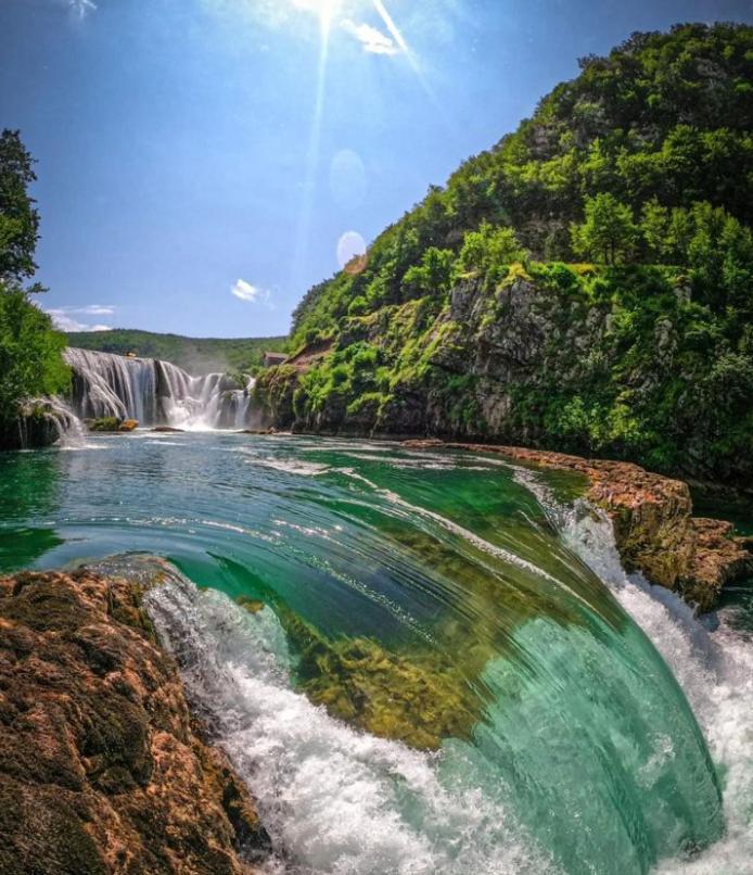Svila Apartmani Bihać Esterno foto