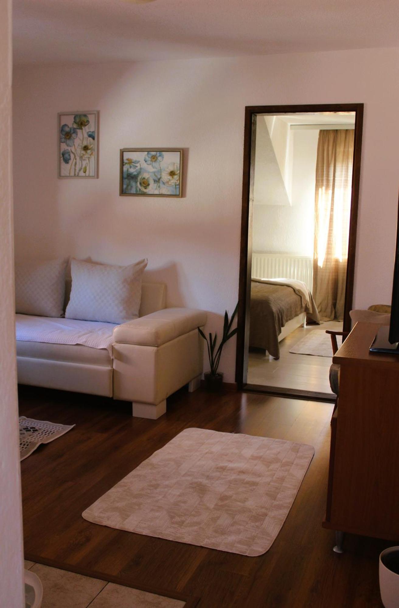 Svila Apartmani Bihać Esterno foto