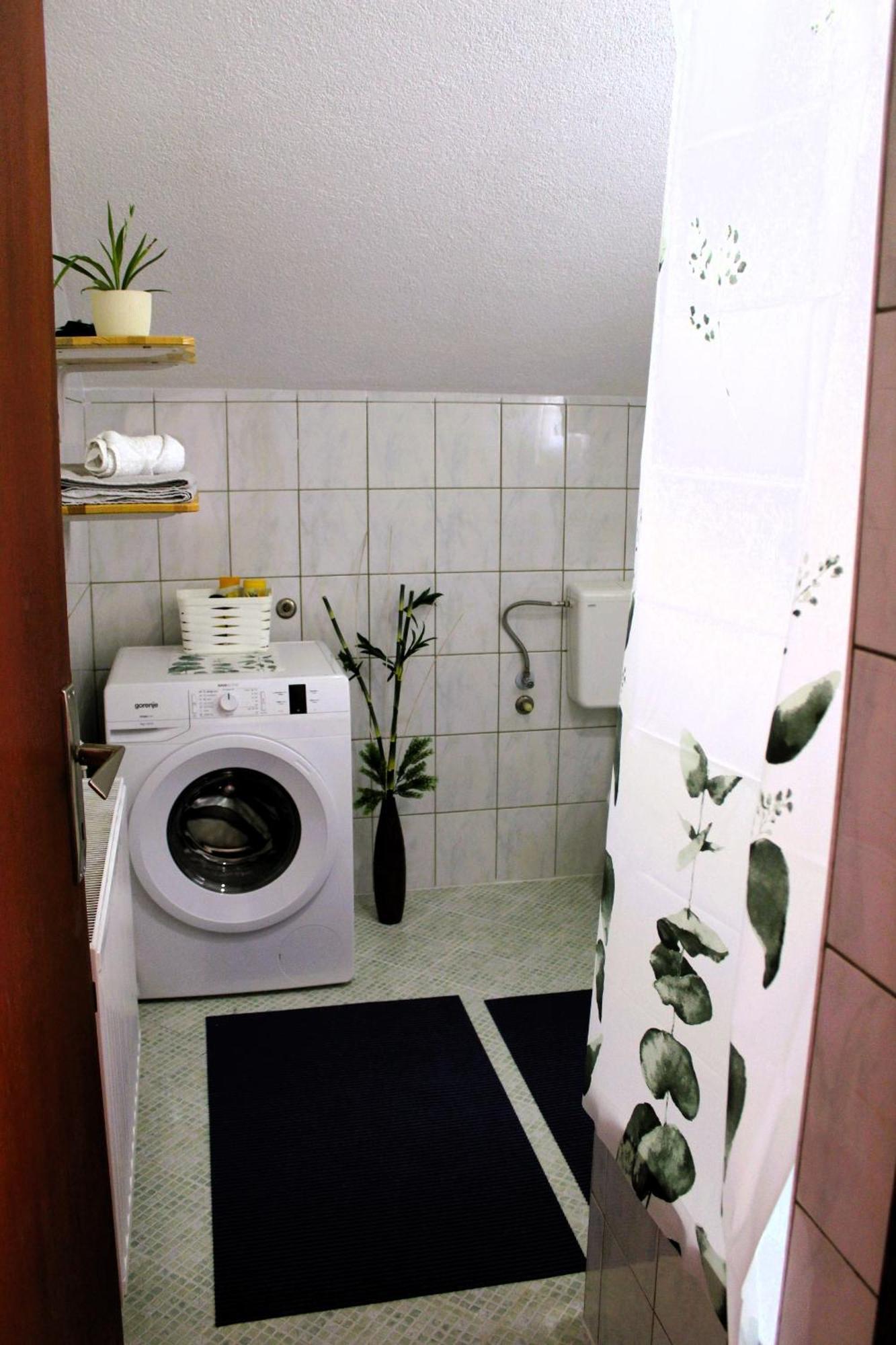 Svila Apartmani Bihać Esterno foto